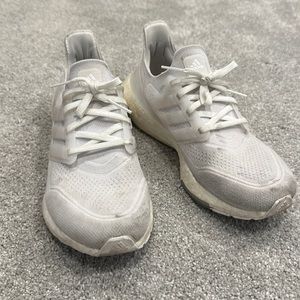 Adidas UltraBoost 21